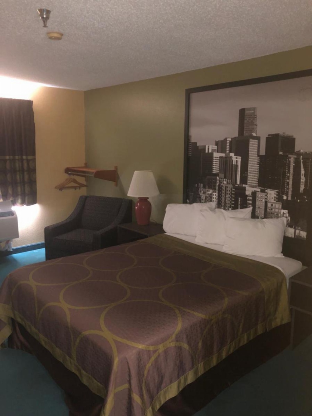 Room image 2