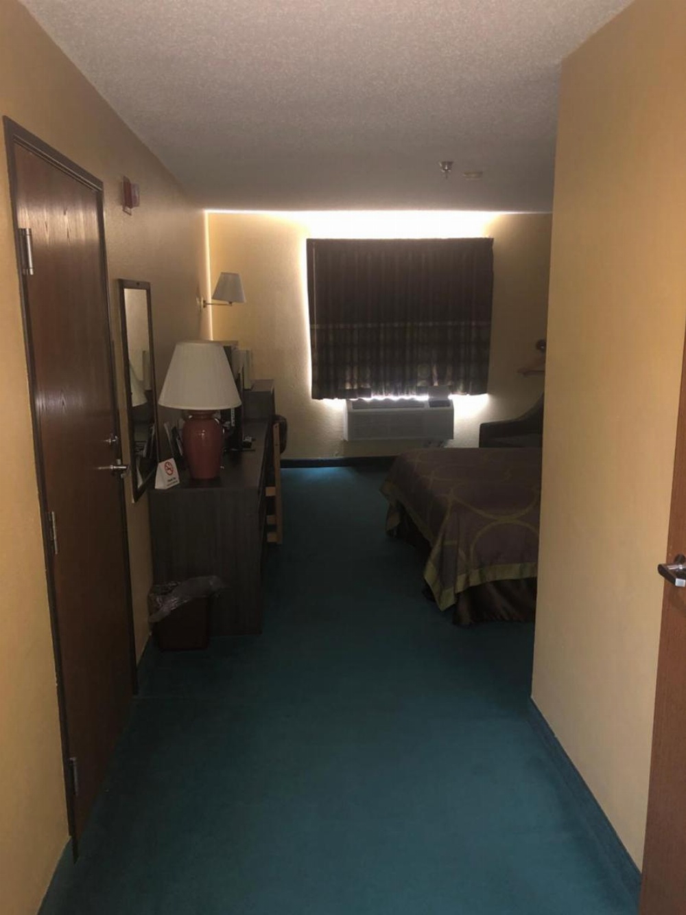 Room image 3